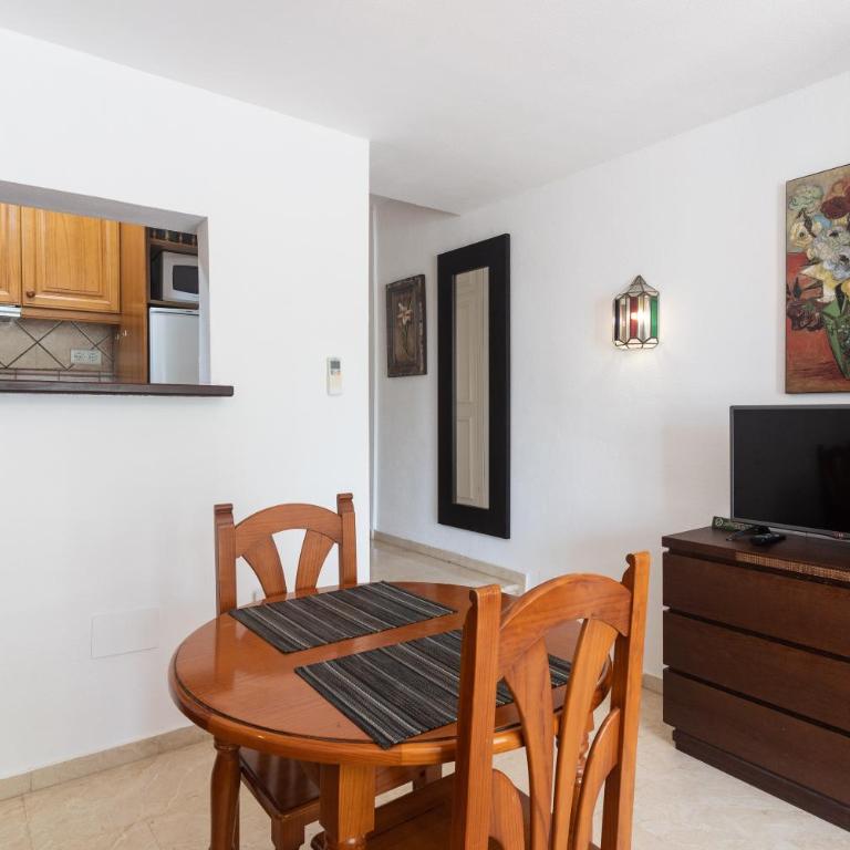 19a Claire - Estudio con vistas al jardín - 13