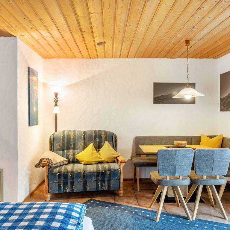 Haus Verena Mittenwald - Studio mit Bergblick - 5