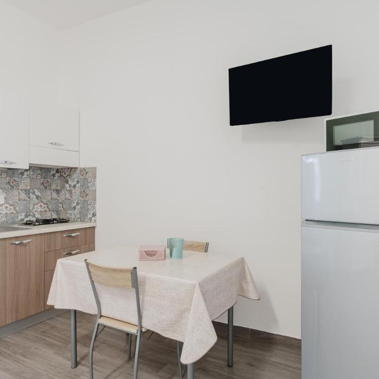 La Perla Di Mare - Appartamento con 1 Camera da Letto e Vista Giardino - 13