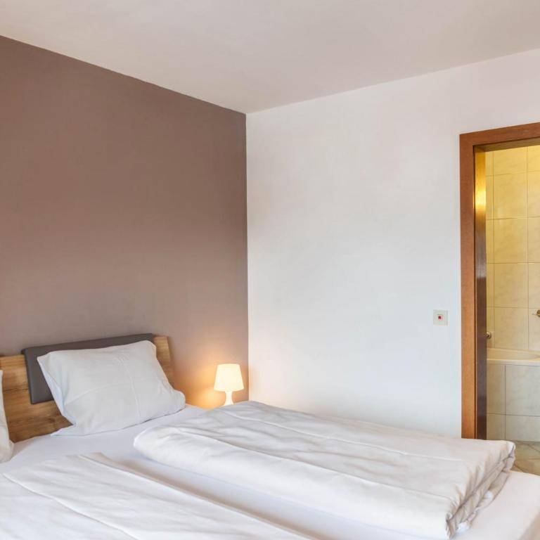 Haus Excelsior Top 21 - Deluxe-Apartment mit 2 Schlafzimmern und Gartenblick - 20