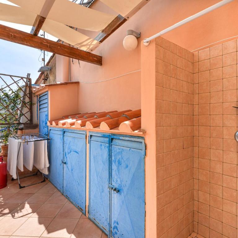 Casa La Torre - Appartamento con 3 Camere da Letto e Vista Acqua - 25