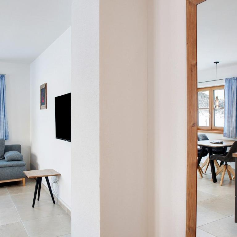 Ferienwohnung Alpenveilchen - Apartment mit 1 Schlafzimmer und Gartenblick - 3