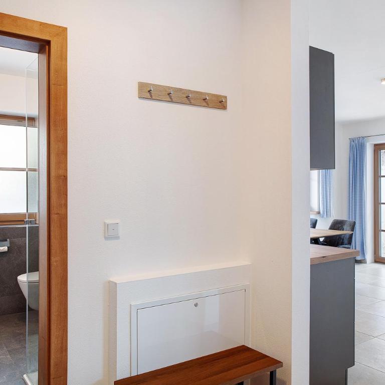Ferienwohnung Alpenveilchen - Apartment mit 1 Schlafzimmer und Gartenblick - 15