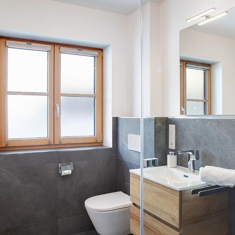 Ferienwohnung Alpenveilchen - Apartment mit 1 Schlafzimmer und Gartenblick - 16