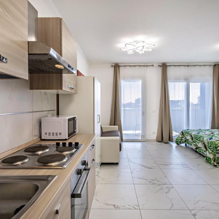 Planet Suite 504 - Monolocale con Terrazza - 13