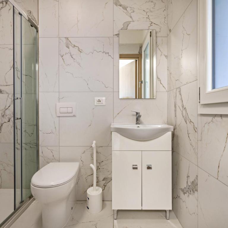 Planet Suite 504 - Monolocale con Terrazza - 15