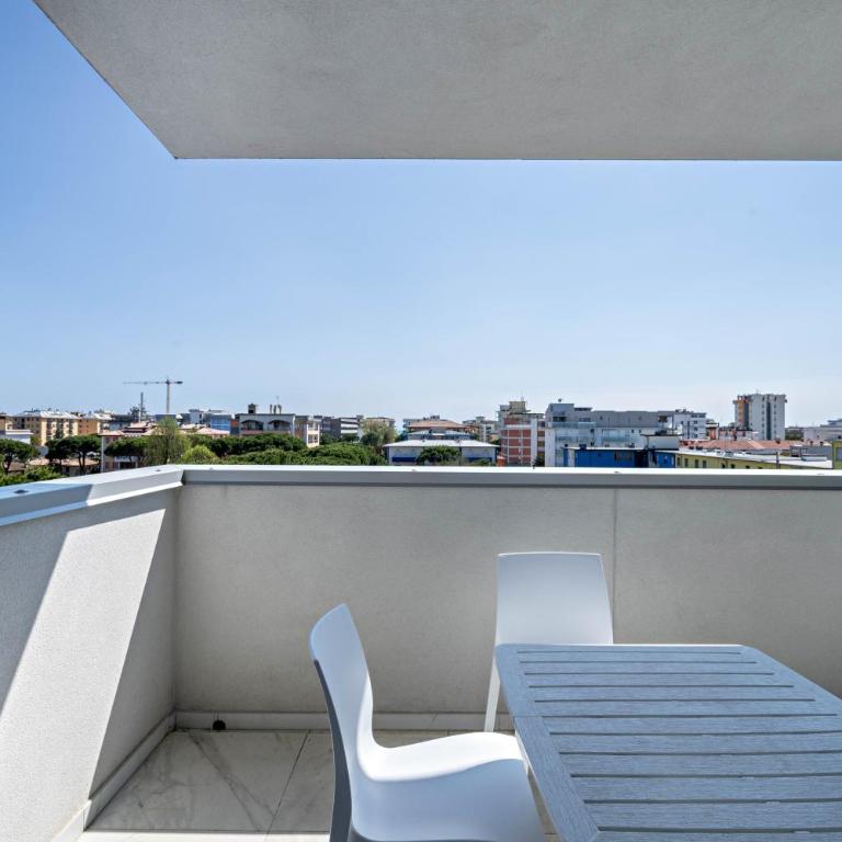 Planet Suite 504 - Monolocale con Terrazza - 24