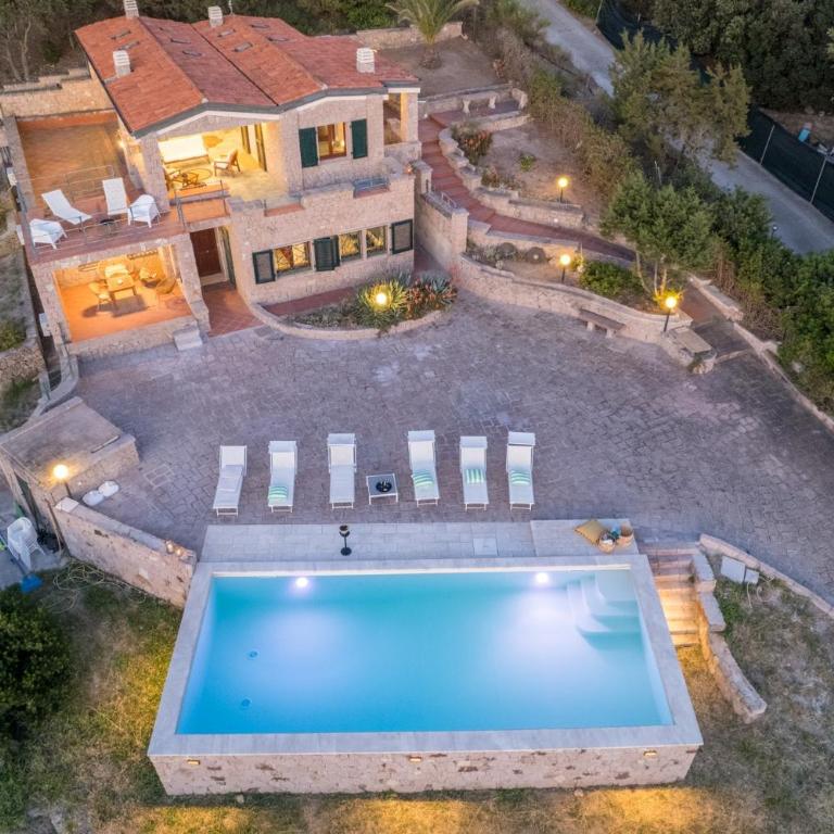 Villa Coral Bay - Villa with Sea View - 44