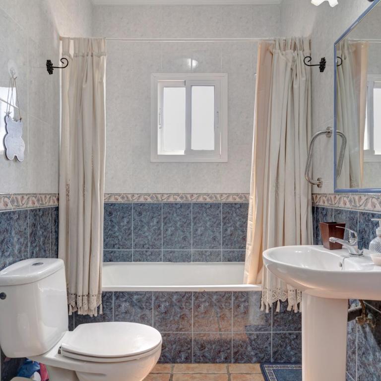 Villa Sheyla Maria - Apartamento Deluxe de 2 dormitorios con vistas al jardín - 15