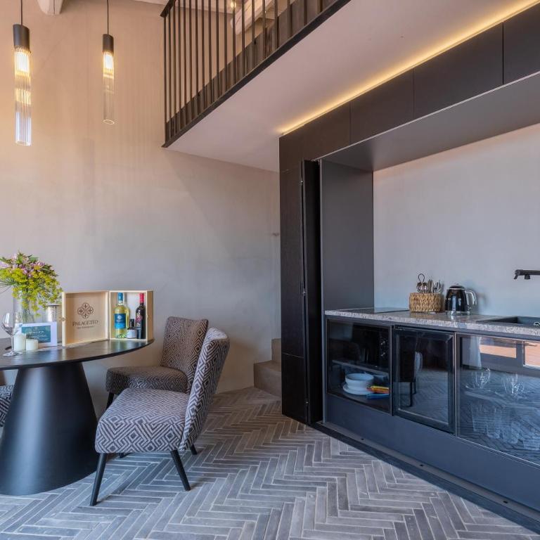 Suite Limonaia - One-Bedroom Apartment with Garden View - 7