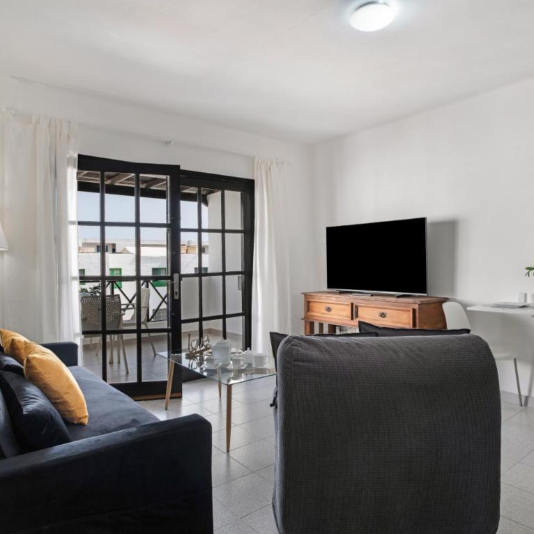 Casa Marina 14 - Superior One-Bedroom Apartment with Balcony - 7