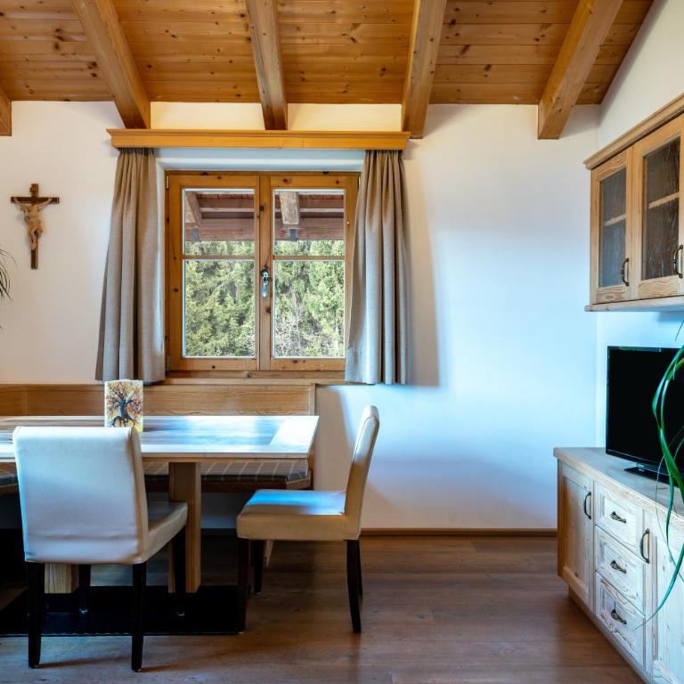 Biohof Maurer Apt Vogelstimmen - Deluxe-Apartment mit 2 Schlafzimmern und Gartenblick - 6