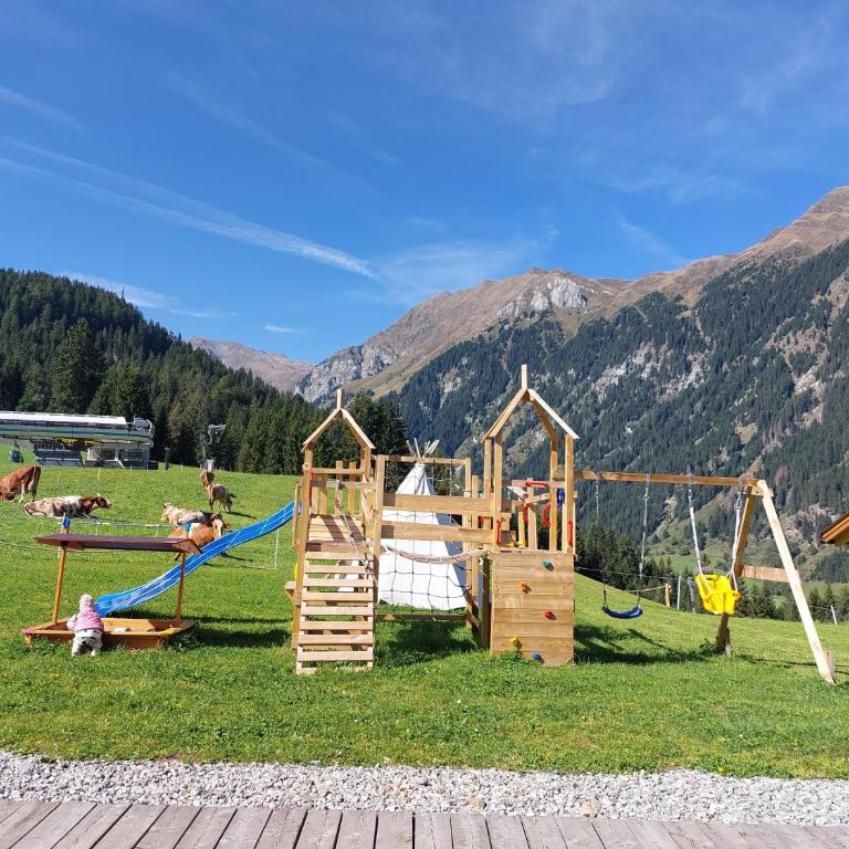Blosegghof Bergchalets Himmelblick - Apartamento Deluxe de 2 dormitorios con vistas al jardín - 2