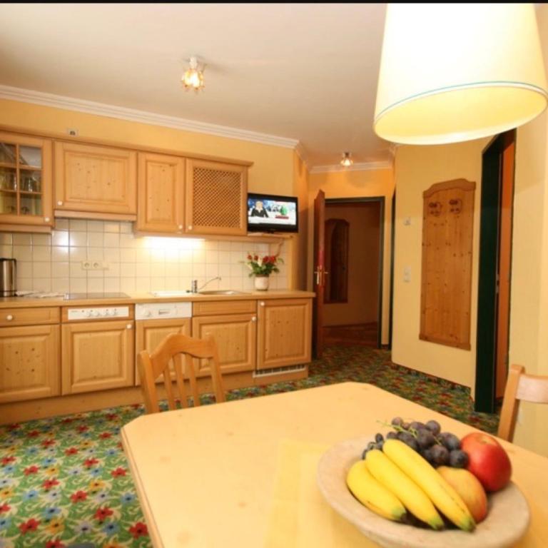 Haus Katharina - Deluxe Apartment mit Balkon und 2 Schlafzimmern - 10
