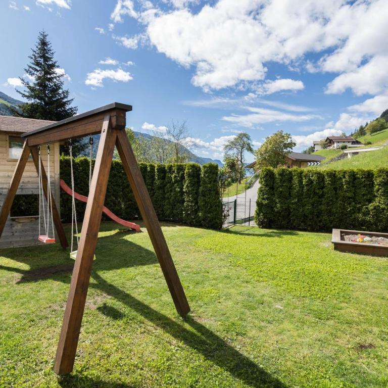 Pfandlerhof Ferienwohnung Grün - Deluxe Apartment mit Balkon und 2 Schlafzimmern - 15