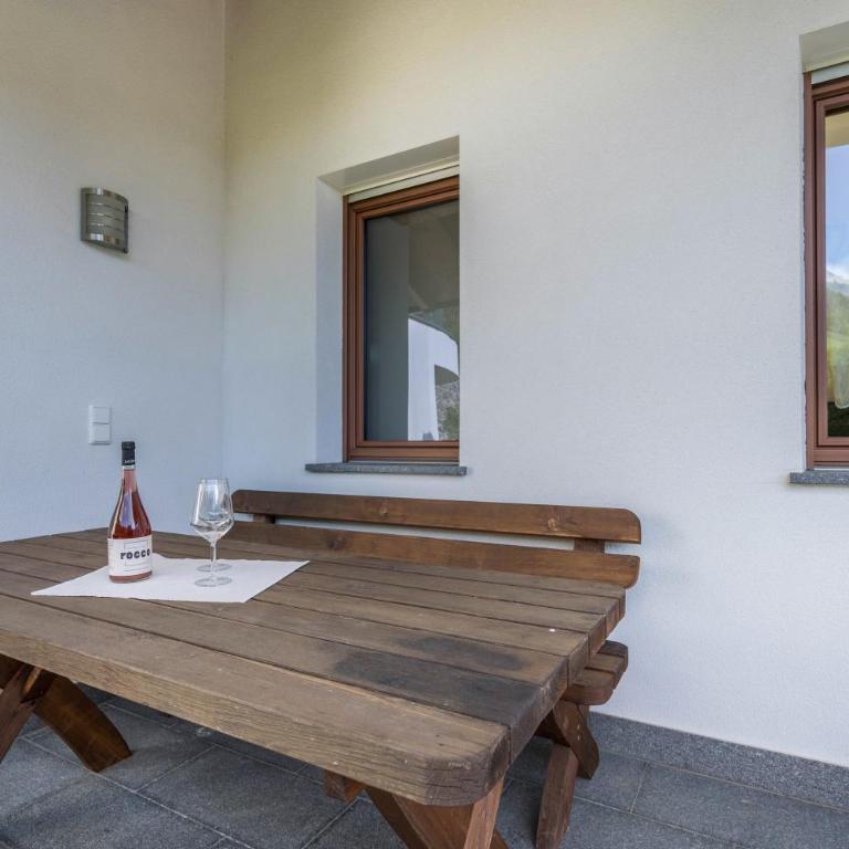 Pfandlerhof Ferienwohnung Grün - Deluxe Apartment mit Balkon und 2 Schlafzimmern - 13