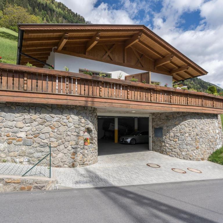 Pfandlerhof Ferienwohnung Grün - Deluxe Apartment mit Balkon und 2 Schlafzimmern - 14