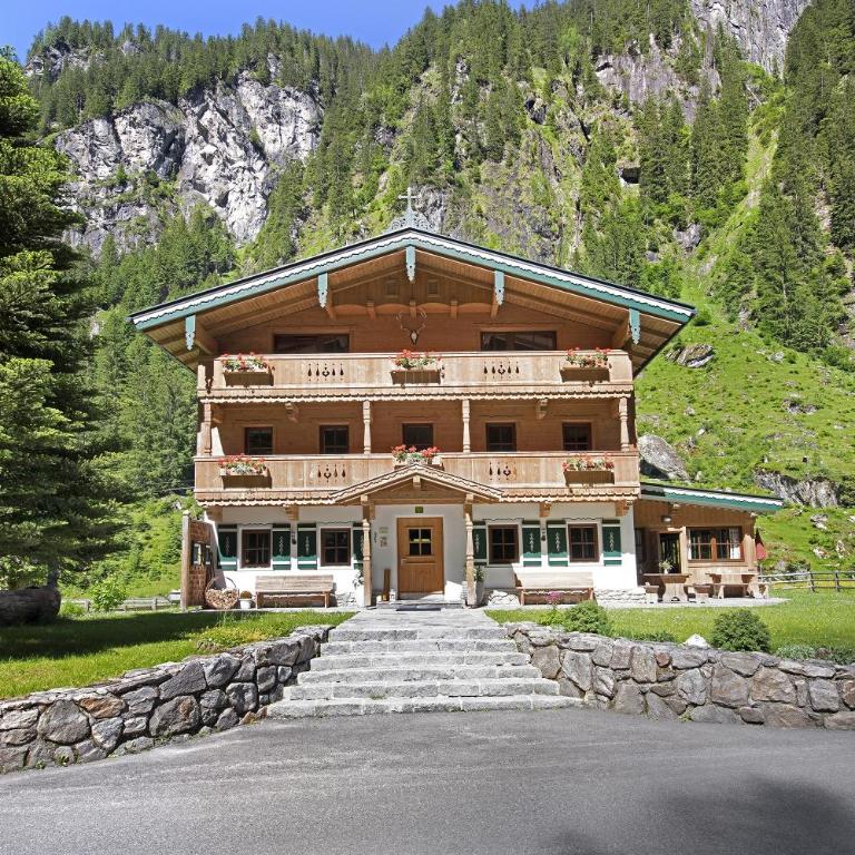 Alpenchalet Lacknerbrunn bis 30 P - Chalet - 2