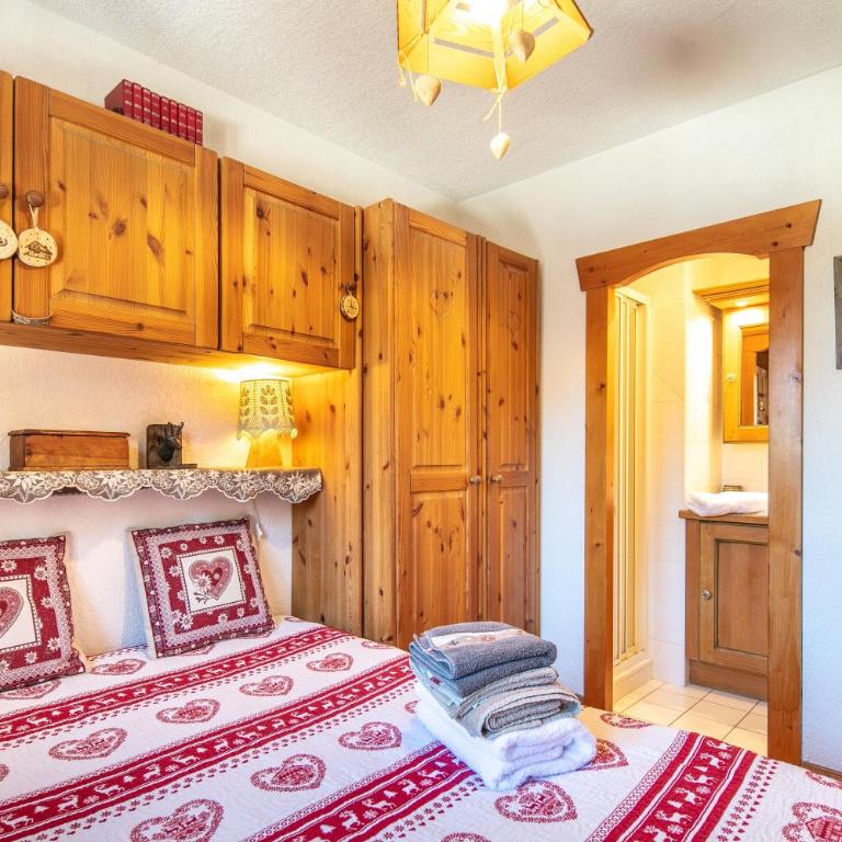 Les Préséloignés - Two-Bedroom Deluxe Apartment with Garden View - 6