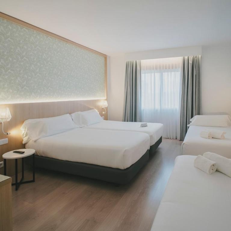 Sercotel Carlos III - Habitación Familiar (2 adultos y 2 niños) - 5