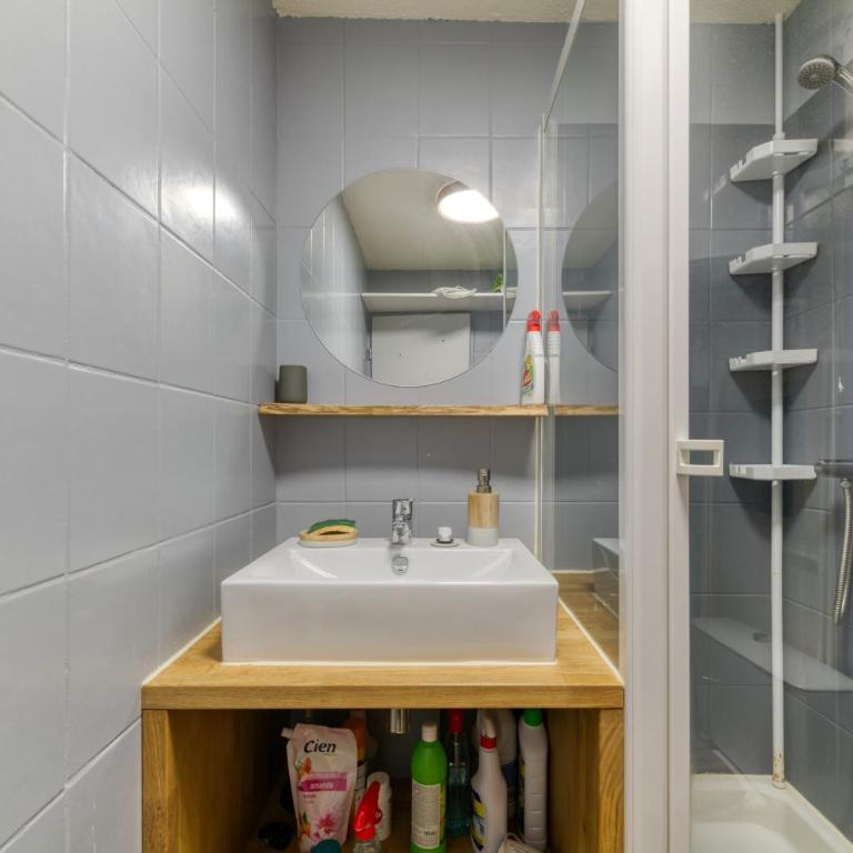Les sapins 1 - Appartement 1 Chambre Supérieur avec Balcon - 11