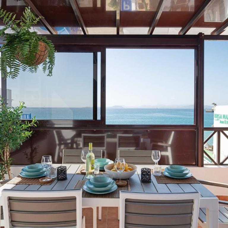 Apartamentos La Estrella iii - Two-Bedroom Deluxe Apartment with Ocean View - 1