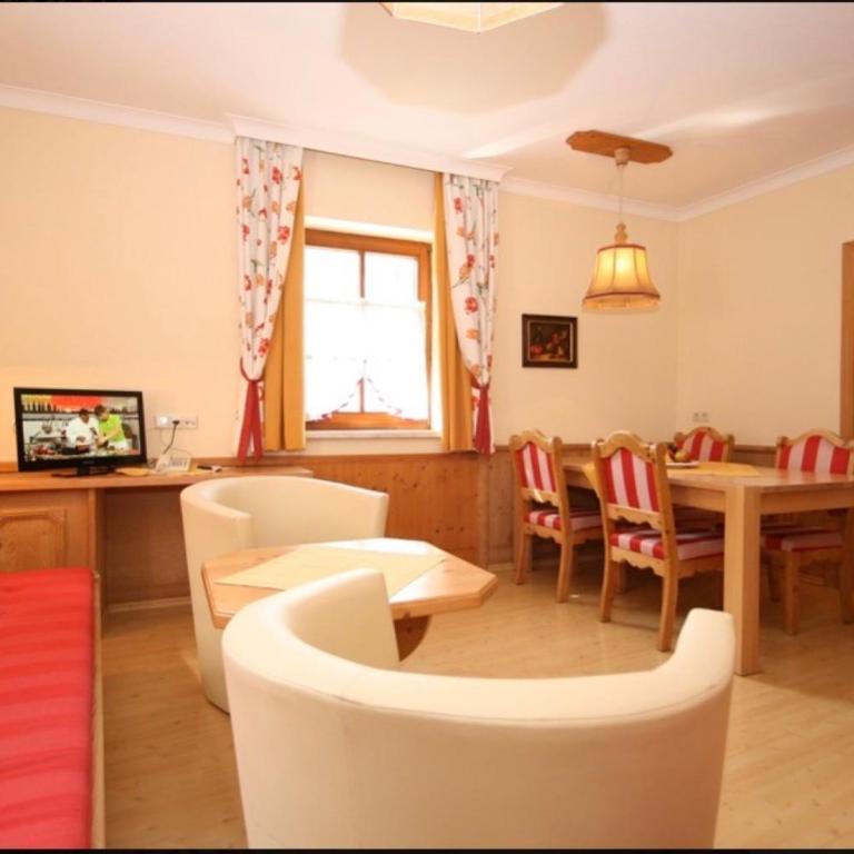 Haus Katharina - Superior Apartment mit Sauna - 2