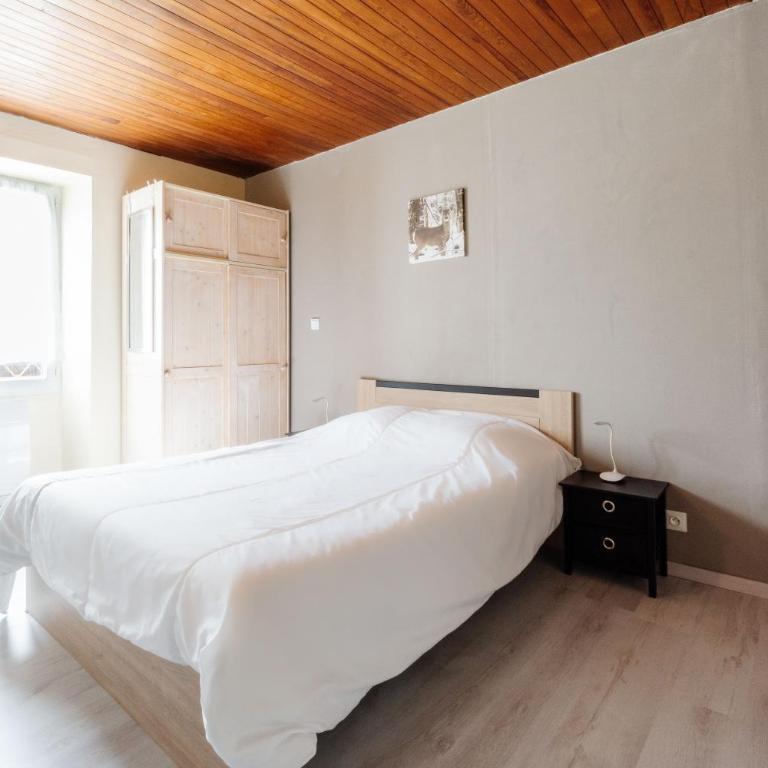 Gîte Zen Attitude - Appartement 1 Chambre - Vue sur Jardin - 12