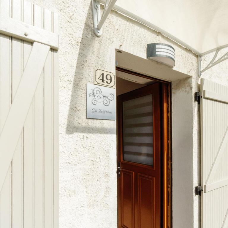 Gîte Zen Attitude - Appartement 1 Chambre - Vue sur Jardin - 15
