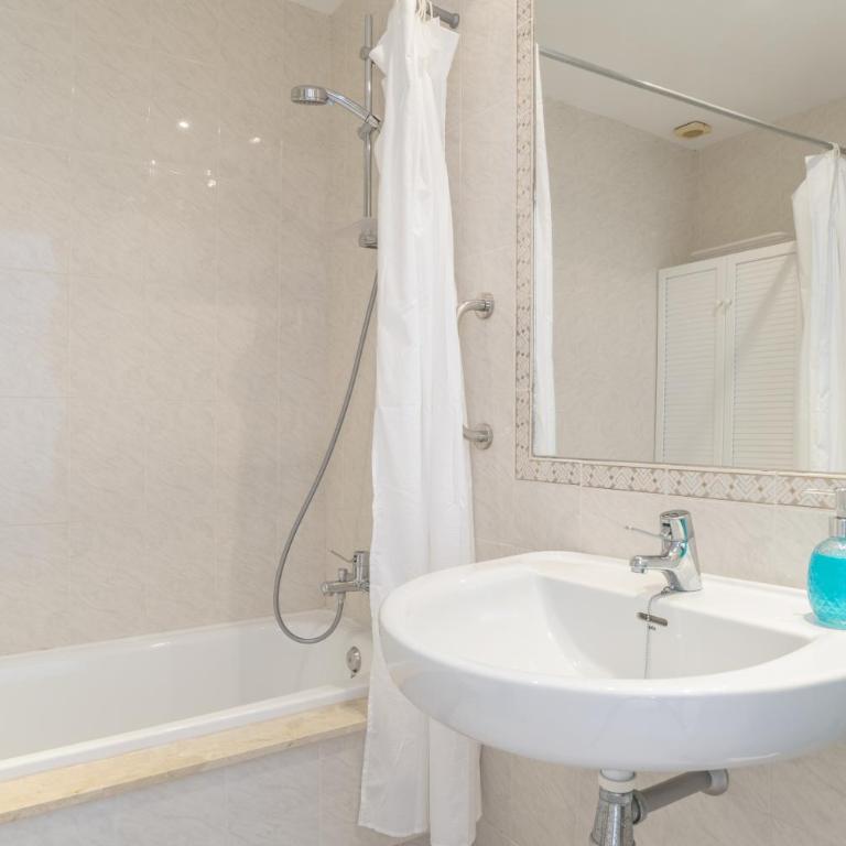 Casa Del Mar - Apartamento Premium de 3 dormitorios con balcón - 20