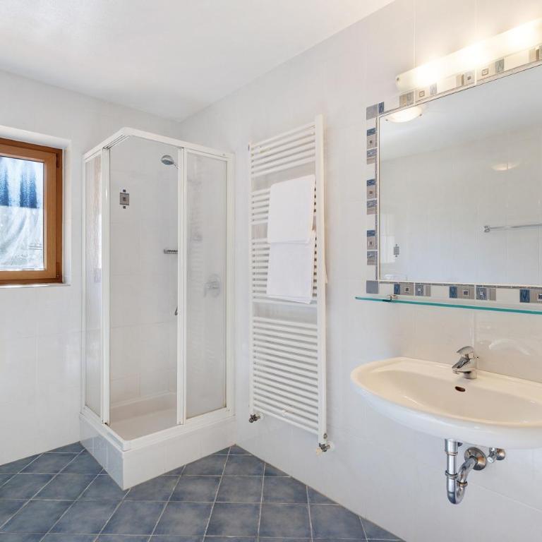 Hatzlhof Appartements - Appartamento Deluxe con 2 Camere da Letto e Vista Giardino - 14