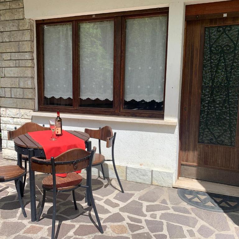 Casa Bruna - Appartamento Deluxe con 2 Camere da Letto e Vista Giardino - 13