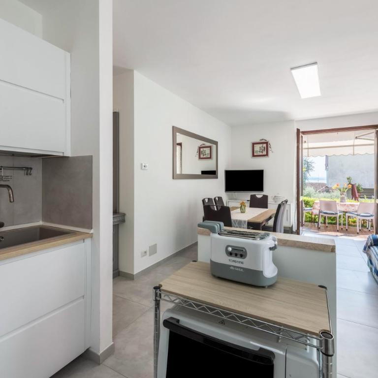 Casetta - new lake apartment - Appartamento Deluxe con 2 Camere da Letto e Balcone - 11