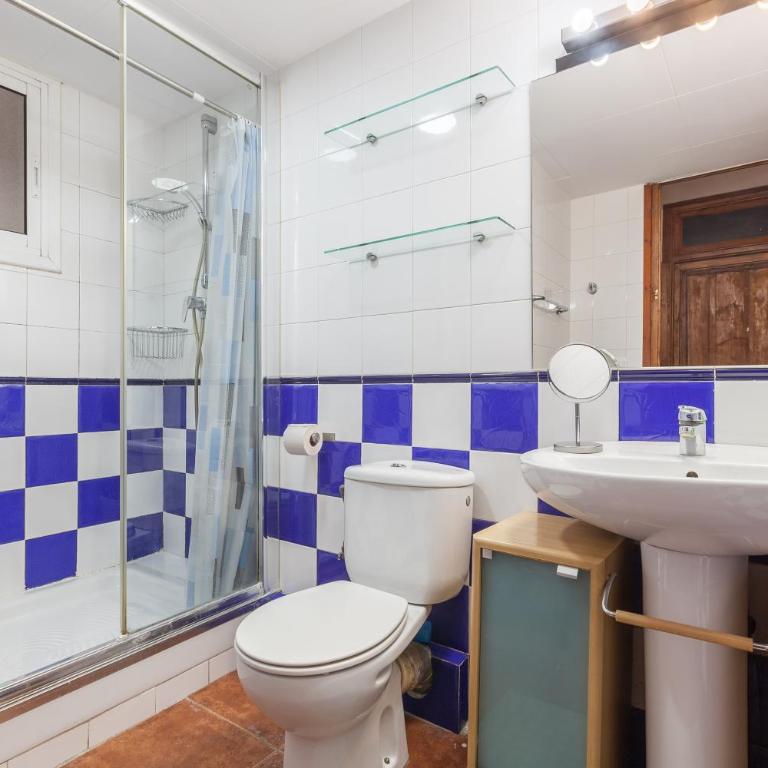 En el Corazón de Barcelona - Apartamento Deluxe de 2 dormitorios con balcón - 15