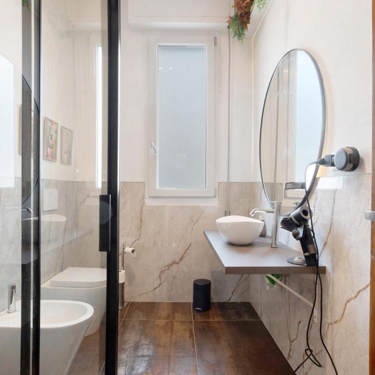 Appartamento 3 - Appartamento Deluxe con 2 Camere da Letto e Balcone - 23
