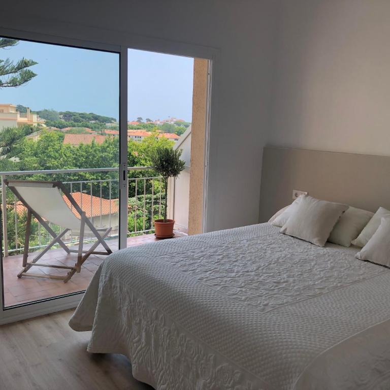 Apartament Creu de Sant Pol - Apartamento Premium de 3 dormitorios con balcón - 12