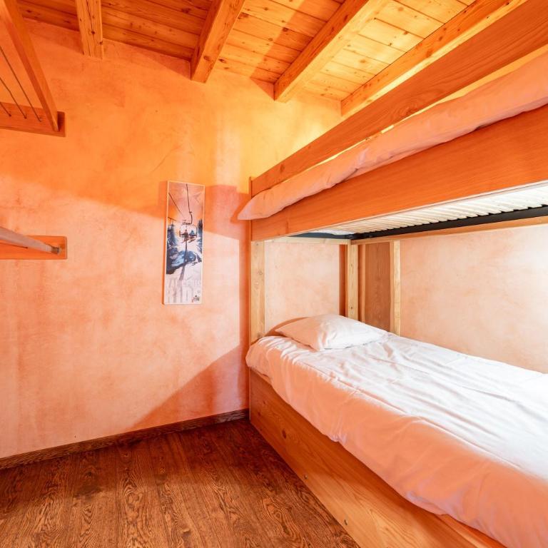 Savine 10- 11 personnes - Appartement Supérieur - Vue sur Ville - 23