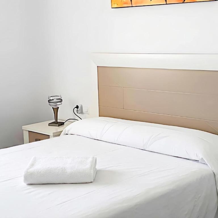 Apartamento con con balcon ideal para familias cerca de la playa - Apartamento - 8