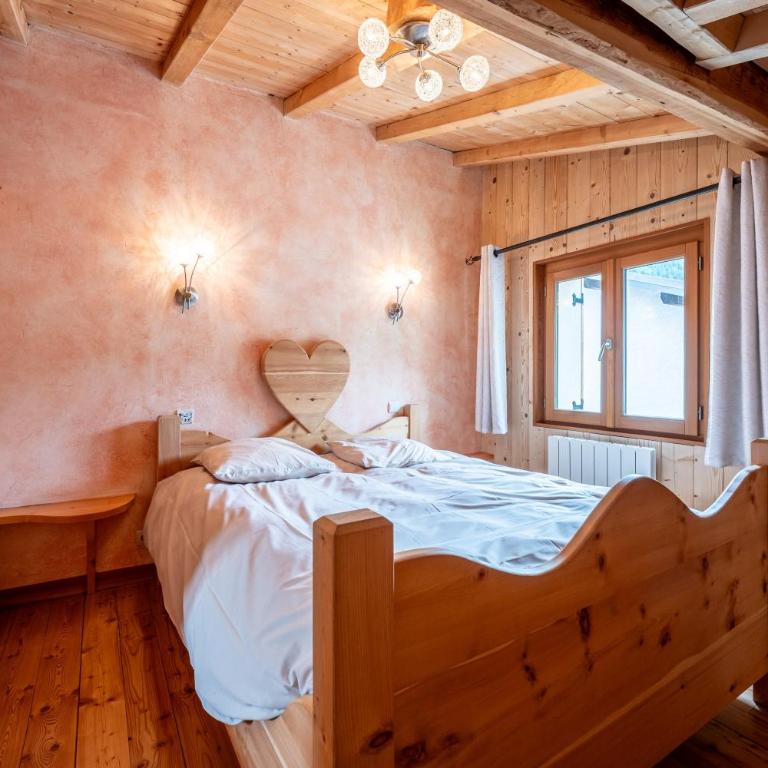 Savine 10- 11 personnes - Appartement Supérieur - Vue sur Ville - 19