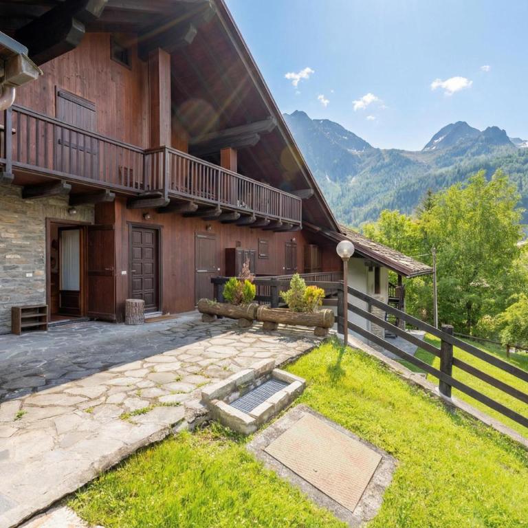 Cozy Apartment with Garden in Courmayeur - Happy Rentals - Appartement avec Vue sur la Montagne - 18