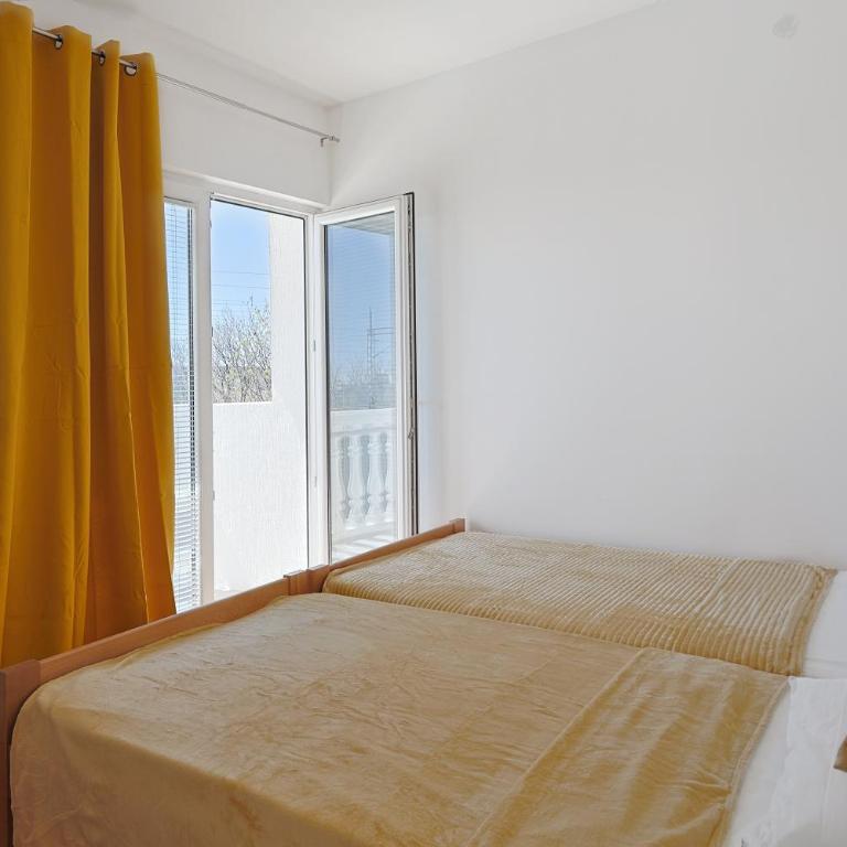Villa Sara Wellness, Bar, Sutomore - Dvokrevetna Soba sa Zasebnim Krevetima i Tušem - 19