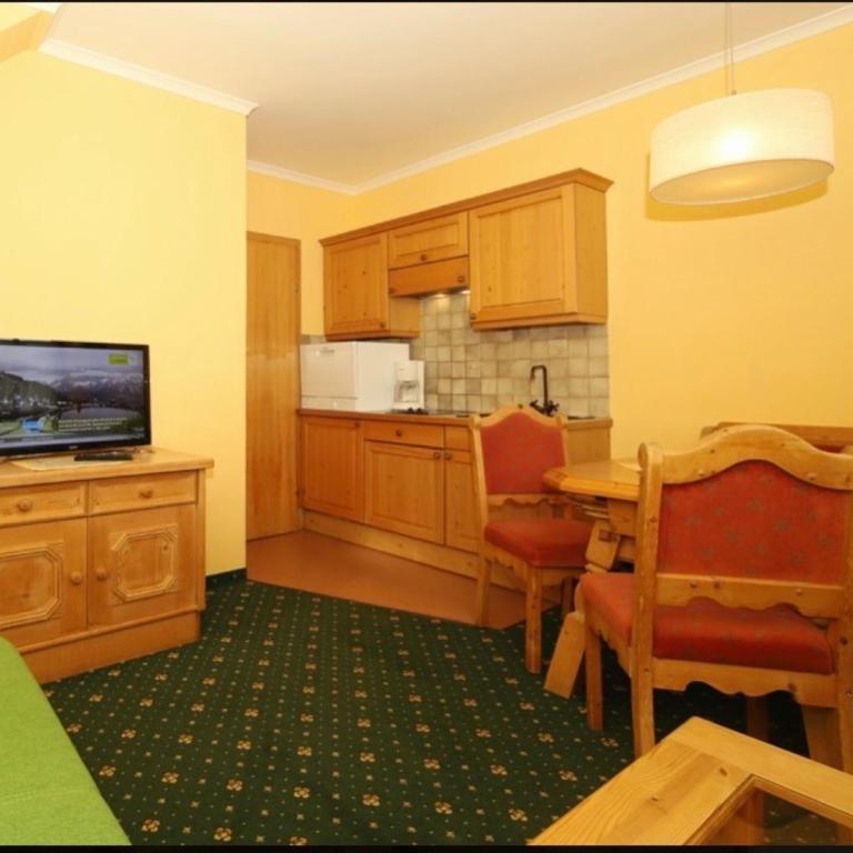 Haus Katharina - Superior Apartment mit Sauna - 3