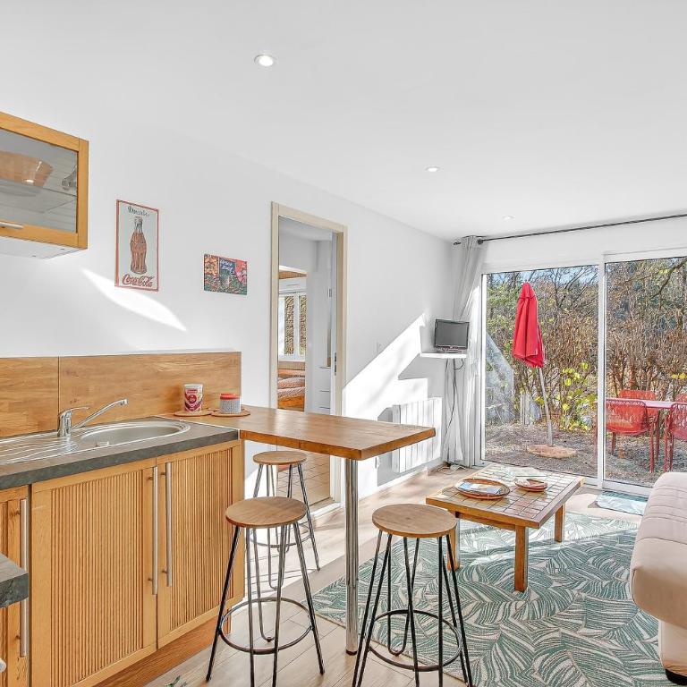 Cap à Gap T2 Bas De Villa - Appartement 1 Chambre - Vue sur Jardin - 11