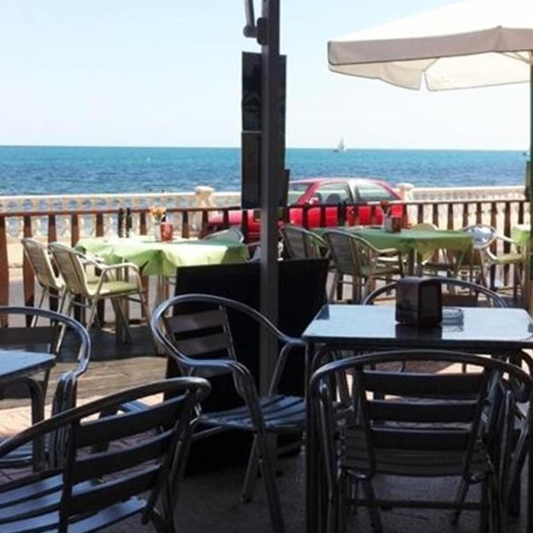 Duquesa Beach - Two-Bedroom Deluxe Apartment with Ocean View - 41