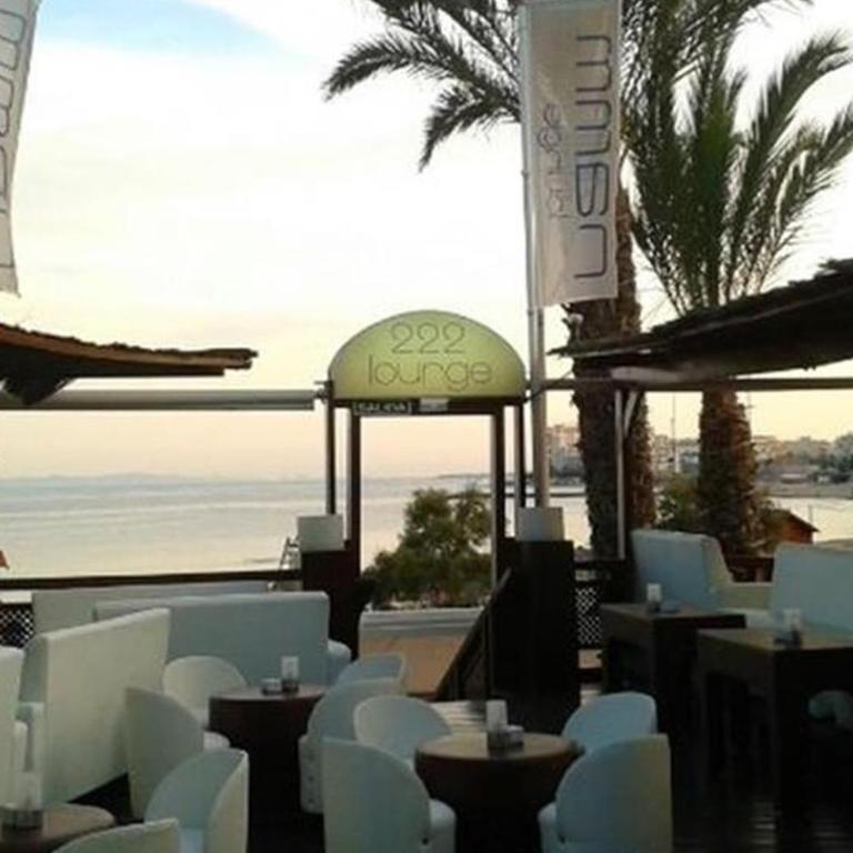 Duquesa Beach - Two-Bedroom Deluxe Apartment with Ocean View - 37