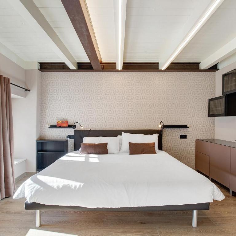 La Maison de Ida - Centro Storico - Appartamento Deluxe con 2 Camere da Letto e Balcone - 23