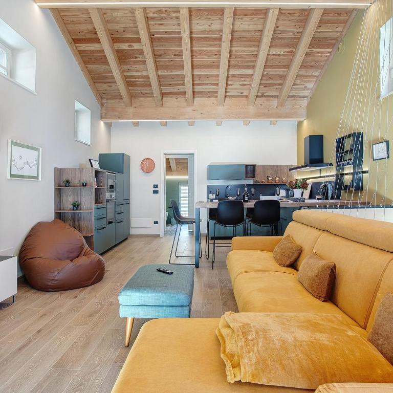 La Maison de Ida - Centro Storico - Appartamento Deluxe con 2 Camere da Letto e Balcone - 1