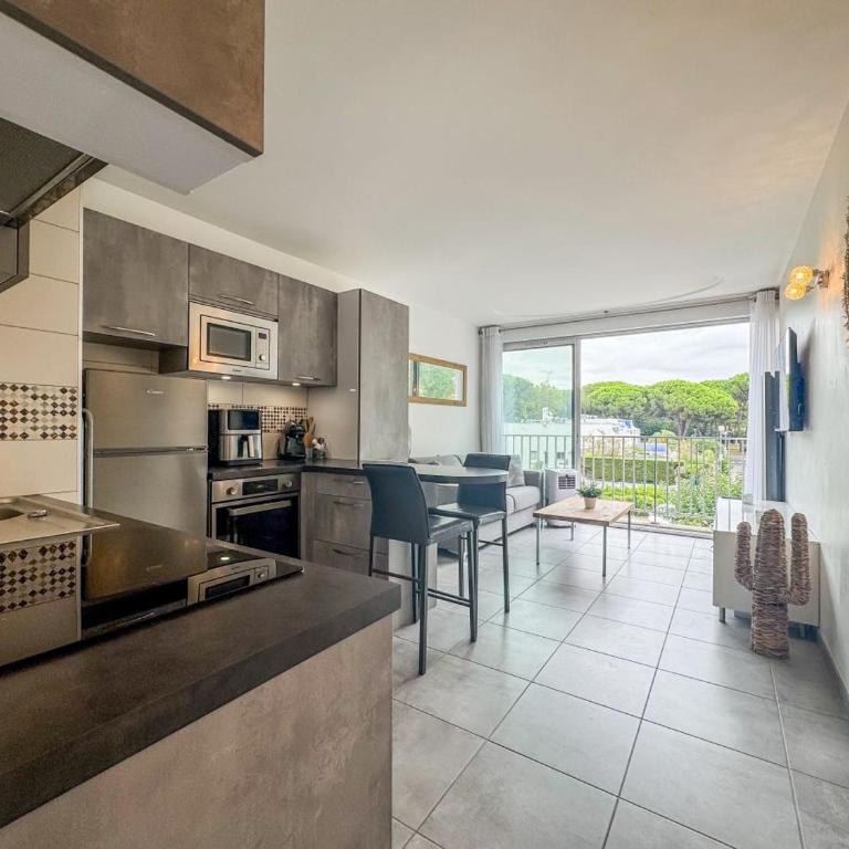 Studio 3pers - Coeur de Ville et Port - 600m Plage - Apartment mit 1 Schlafzimmer - 6