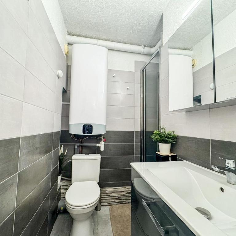 Studio 3pers - Coeur de Ville et Port - 600m Plage - Apartment mit 1 Schlafzimmer - 14