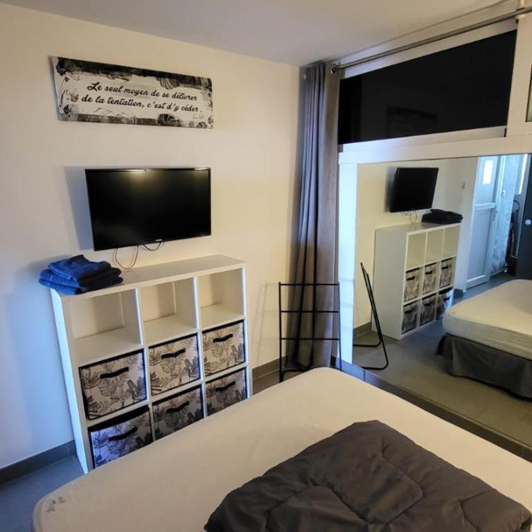 CAP D'AGDE Naturiste Port Ambonne - POPCORN - One-Bedroom Apartment - 3